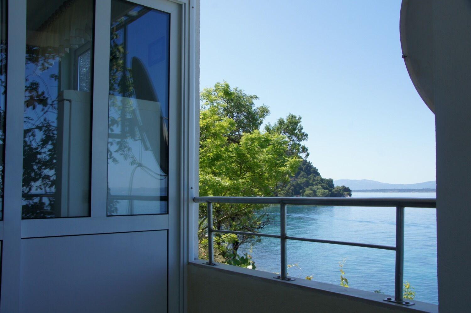 Apartments Sonja - By The Sea Zivogosce Ngoại thất bức ảnh